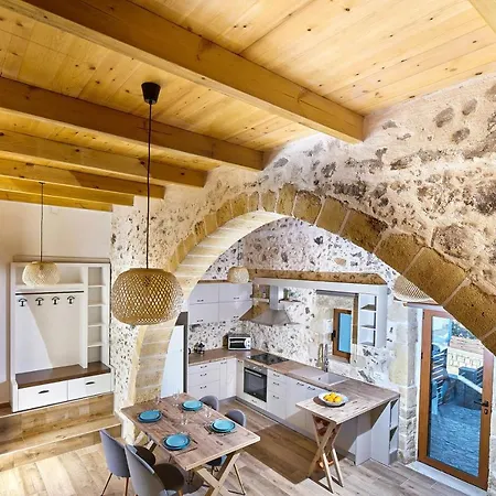 Holiday home Achilleas With Sea View Kolymbari